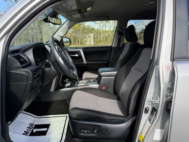 2024 Toyota 4Runner SR5 4WD - 22992481 - 3