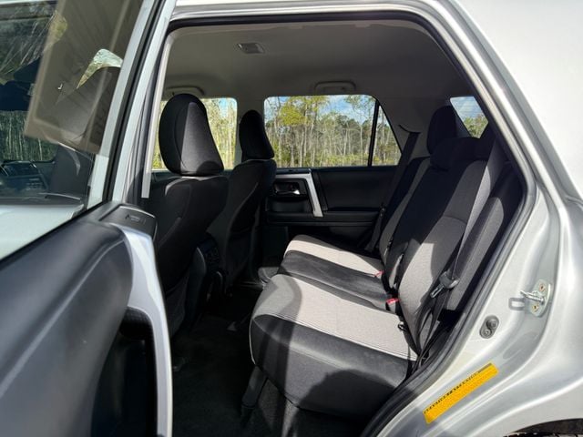 2024 Toyota 4Runner SR5 4WD - 22992481 - 6