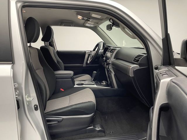 2024 Toyota 4Runner SR5 4WD - 22977920 - 16