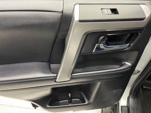 2024 Toyota 4Runner SR5 4WD - 22977920 - 31