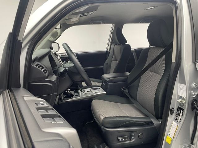 2024 Toyota 4Runner SR5 4WD - 22977922 - 12