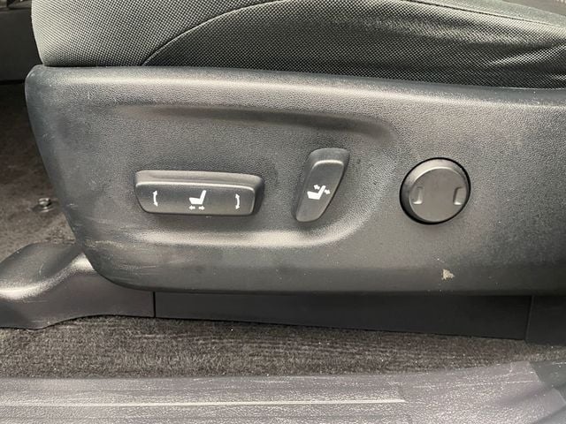 2024 Toyota 4Runner SR5 4WD - 22977922 - 13