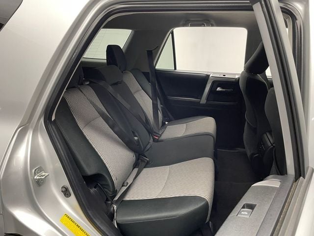 2024 Toyota 4Runner SR5 4WD - 22977922 - 36