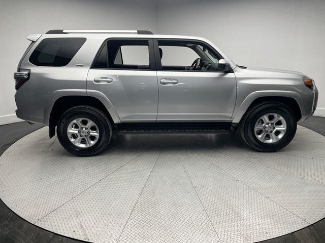 2024 Toyota 4Runner SR5 4WD - 22977922 - 3