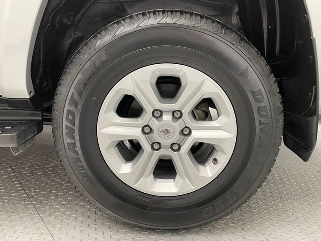 2024 Toyota 4Runner SR5 4WD - 22977922 - 44