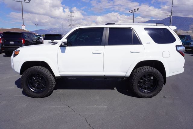 2024 Toyota 4Runner SR5 PREMIUM - 22928053 - 6