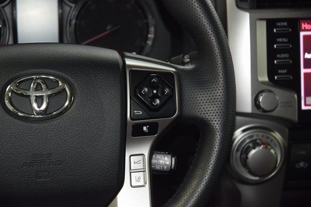 2024 Toyota 4Runner SR5 Premium 2WD - 22914265 - 33