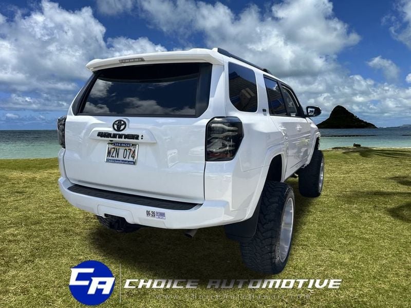 2024 Toyota 4Runner SR5 Premium 4WD photo 6