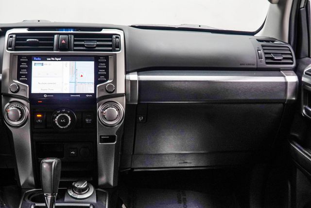 2024 Toyota 4Runner SR5 Premium 4WD - 23008298 - 18