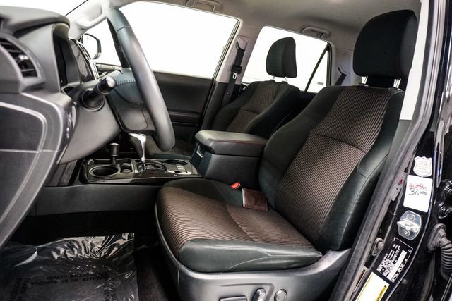 2024 Toyota 4Runner TRD Off Road 4WD - 22995370 - 5