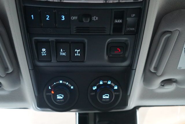 2024 Toyota 4Runner TRD Off Road Premium - 23093182 - 33