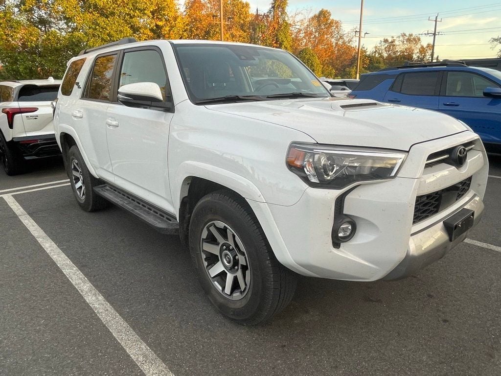 2024 Toyota 4Runner TRD Off Road Premium 4WD - 22647855 - 18