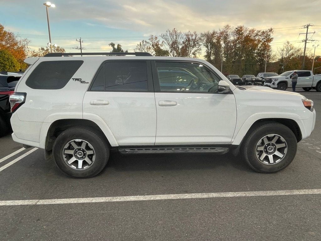 2024 Toyota 4Runner TRD Off Road Premium 4WD - 22647855 - 25