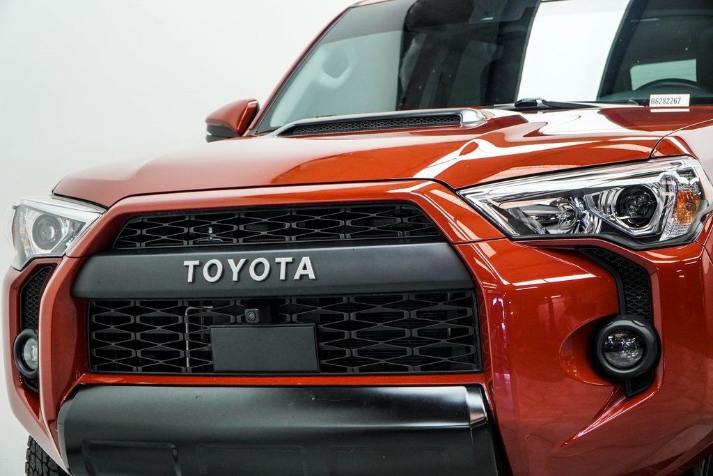 2024 Toyota 4Runner TRD Pro 4WD photo 2