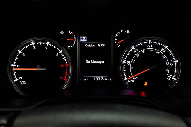 2024 Toyota 4Runner TRD Pro 4WD - 23017050 - 39