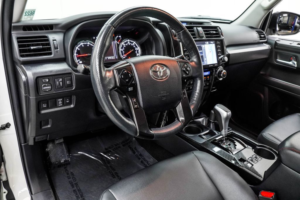 Toyota 4Runner photo 19