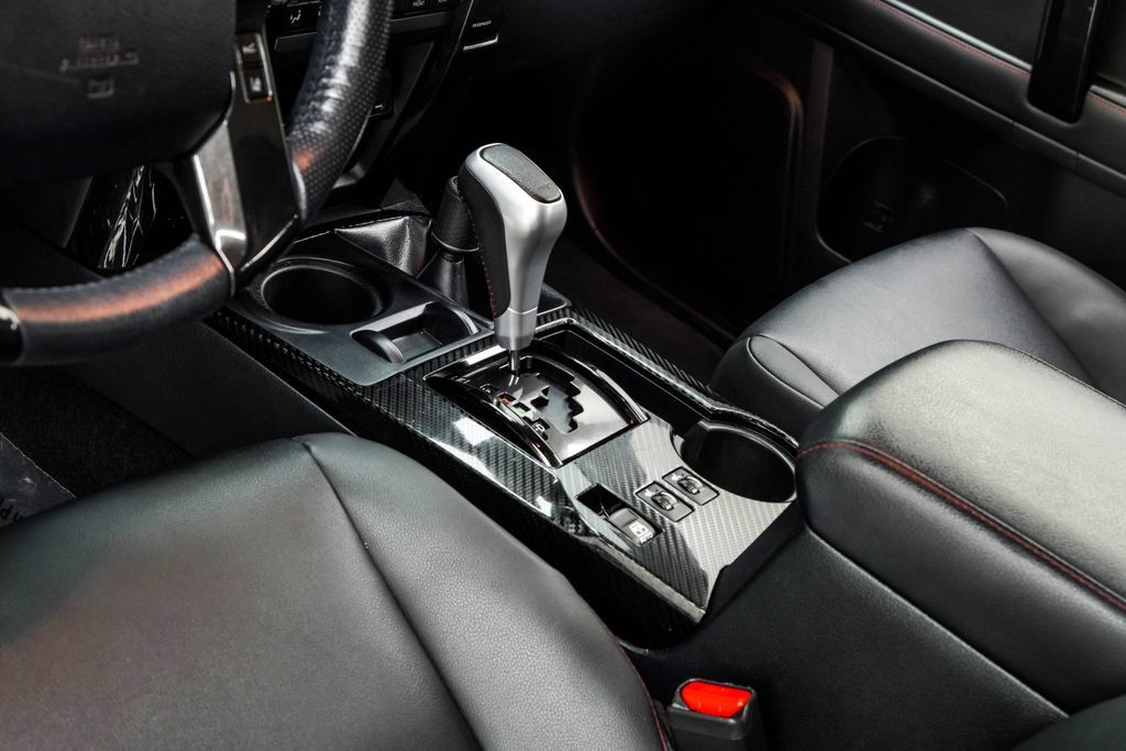 Toyota 4Runner photo 20
