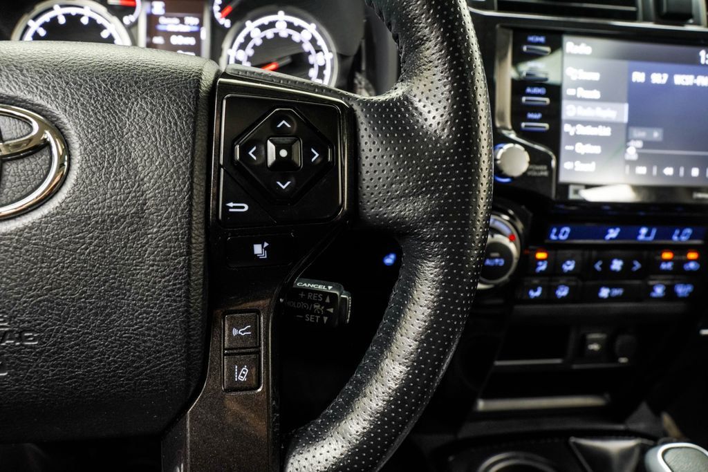 Toyota 4Runner photo 40