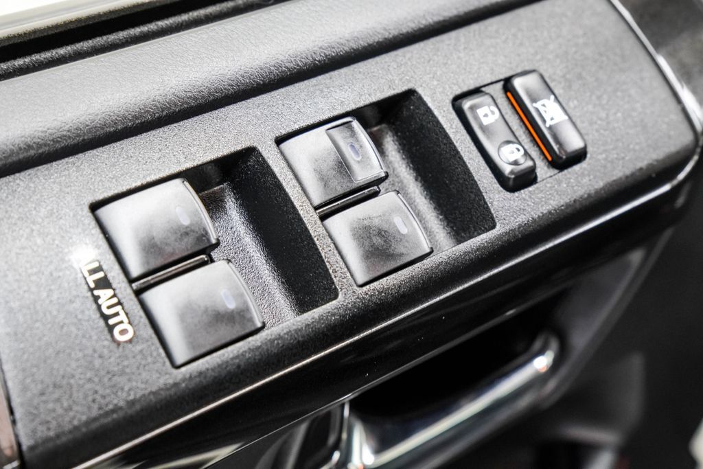Toyota 4Runner photo 48