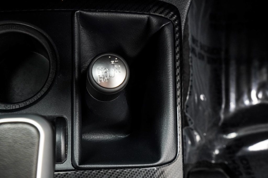 Toyota 4Runner photo 28