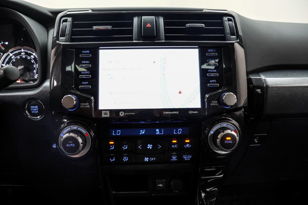 Toyota 4Runner photo 30