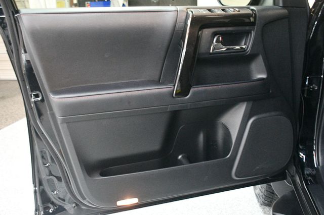 2024 Toyota 4Runner TRD Pro 4WD - 23014160 - 23