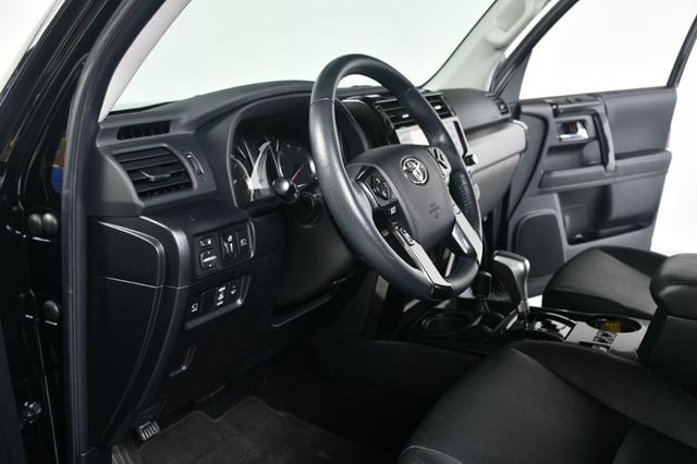 2024 Toyota 4Runner TRD Pro 4WD - 23014160 - 27