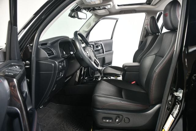 2024 Toyota 4Runner TRD Pro 4WD - 23014160 - 29