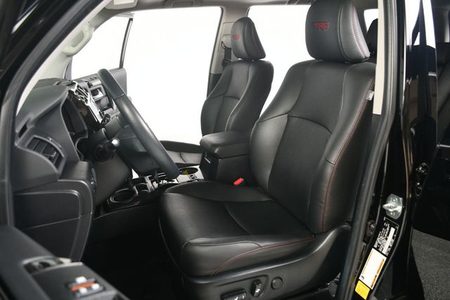 2024 Toyota 4Runner TRD Pro 4WD - 23014160 - 31