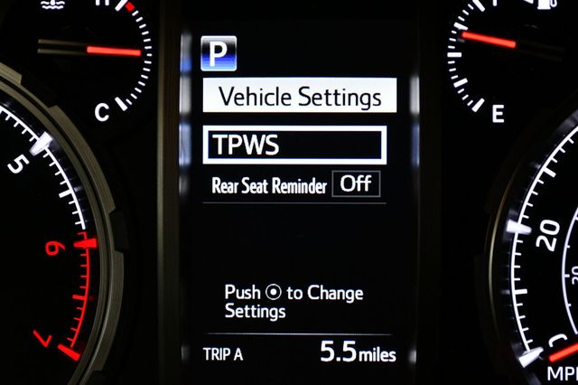 2024 Toyota 4Runner TRD Pro 4WD - 23014160 - 50