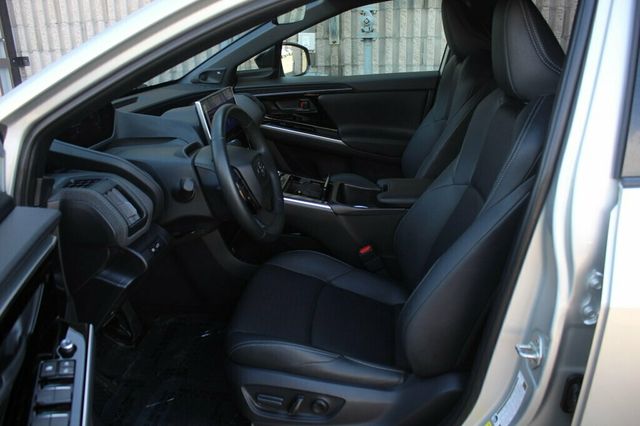 2024 Toyota bZ4X LIMITED ALL WHEEL DRIVE  - 23002389 - 24