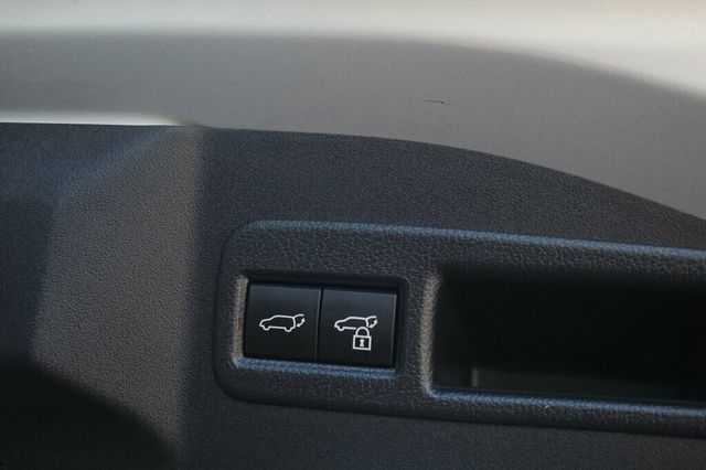 2024 Toyota bZ4X LIMITED ALL WHEEL DRIVE  - 23002389 - 31