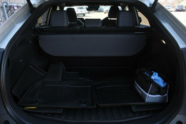 2024 Toyota bZ4X LIMITED ALL WHEEL DRIVE  - 23002389 - 32