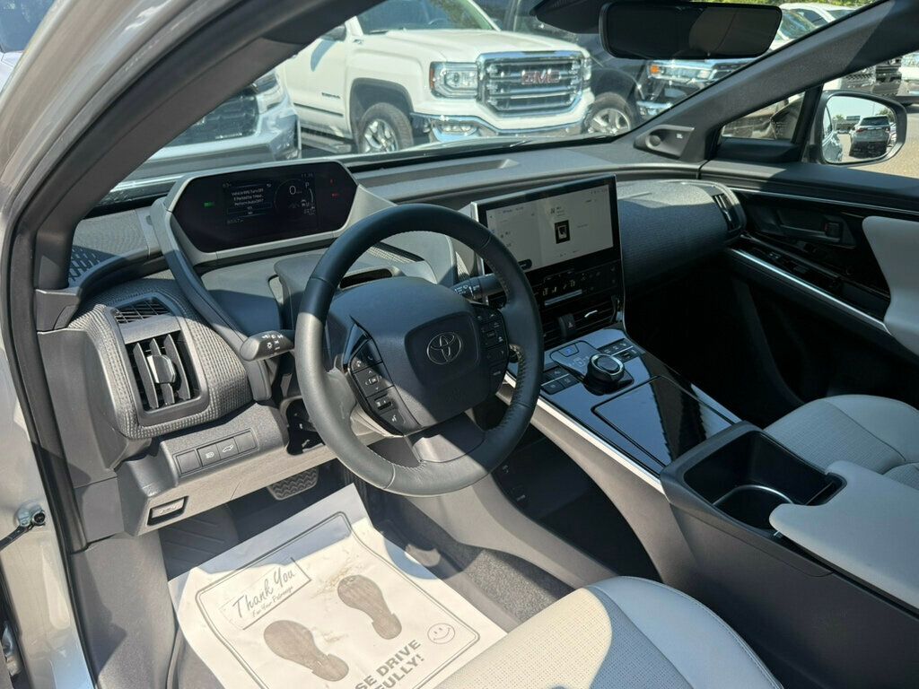 2024 Toyota bZ4X Limited photo 3