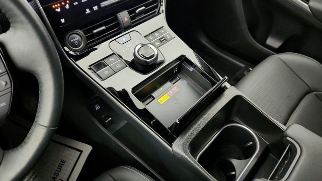 2024 Toyota bZ4X Limited AWD with Weather Package & Rear Spoiler - 22946026 - 14