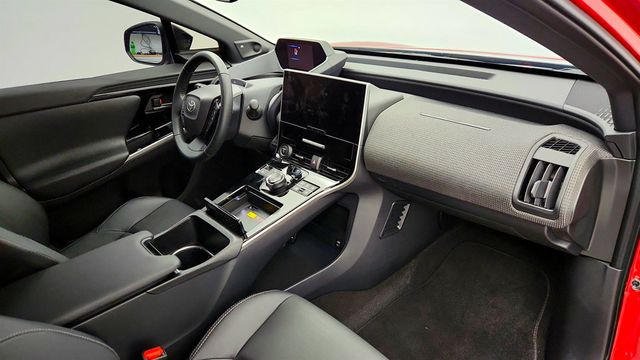 2024 Toyota bZ4X Limited AWD w/ JBL Premium Audio, Weather Package - 23019080 - 22