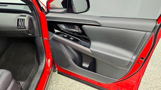 2024 Toyota bZ4X Limited AWD w/ JBL Premium Audio, Weather Package - 23019080 - 23