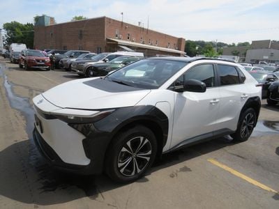 2024 Toyota bZ4X