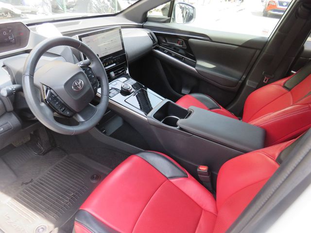 2024 Toyota bZ4X Limited FWD - 23061384 - 5