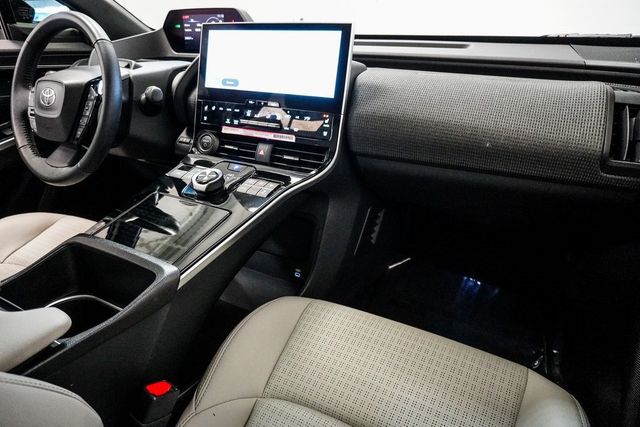 2024 Toyota bZ4X Limited FWD - 22948454 - 12