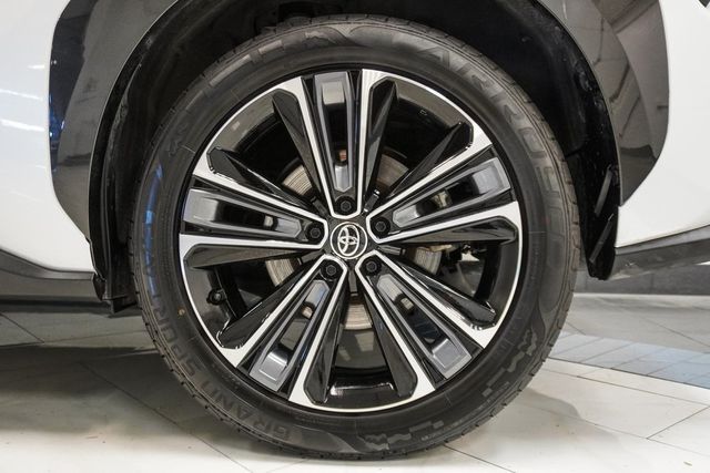 2024 Toyota bZ4X Limited FWD - 22948454 - 36