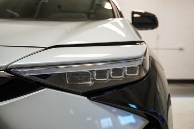 2024 Toyota bZ4X Limited FWD - 22948454 - 40