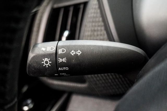 2024 Toyota bZ4X Limited FWD - 22982382 - 19