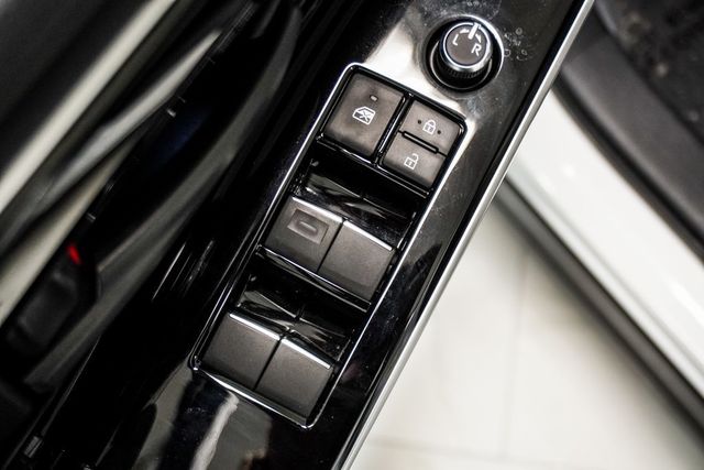 2024 Toyota bZ4X Limited FWD - 22982382 - 22