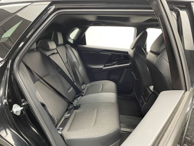 2024 Toyota bZ4X XLE AWD - 22975361 - 37
