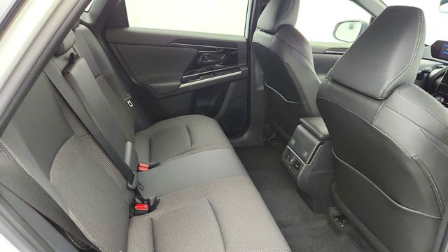2024 Toyota bZ4X XLE AWD with Weather Package - 22973921 - 22