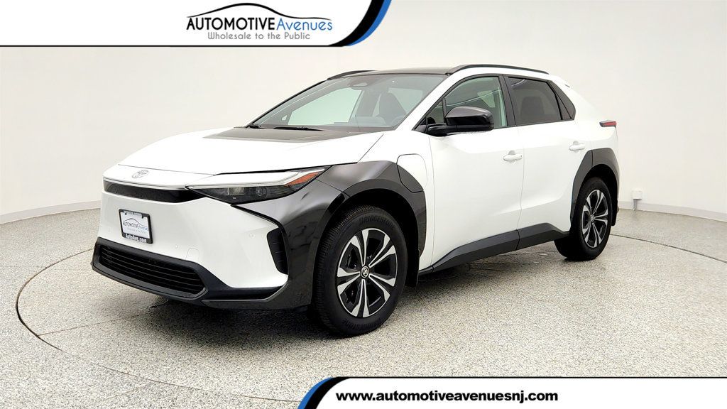 2024 Toyota bZ4X XLE AWD w/ Weather Package - 23019167 | Video 1