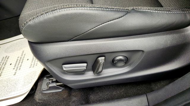 2024 Toyota bZ4X XLE AWD w/ Weather Package - 23019167 - 11