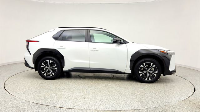 2024 Toyota bZ4X XLE AWD w/ Weather Package - 23019167 - 3
