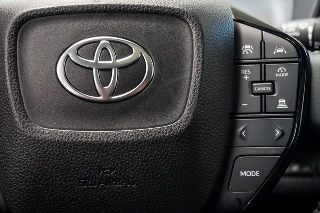 2024 Toyota bZ4X XLE FWD - 23031035 - 14